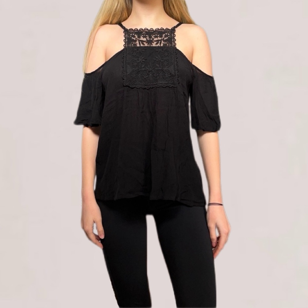 Patrons of Peace Black Cold Shoulder Lace Blouse Size Medium